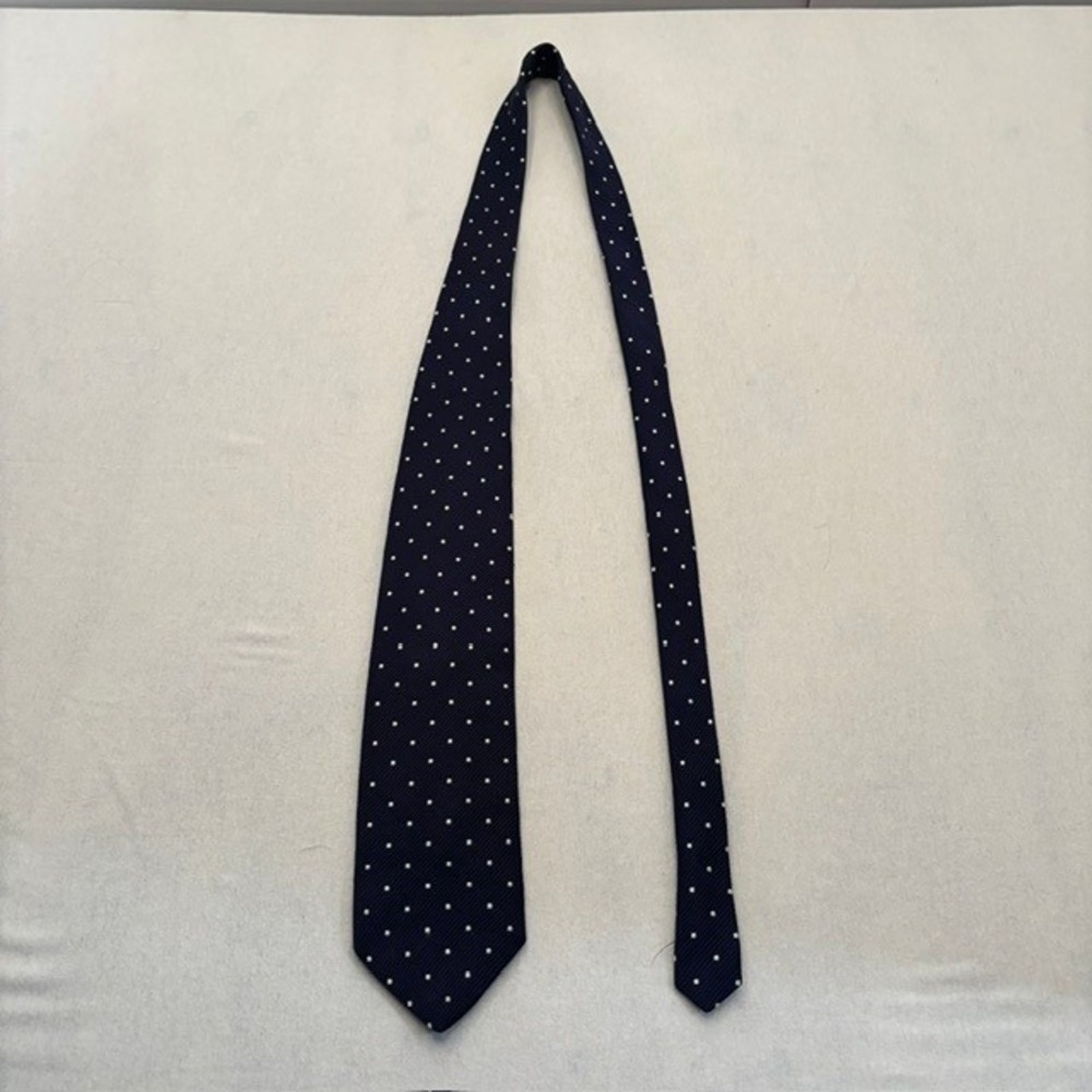 Grant Thomas Navy Blue White Polka Dot Silk Tie Handmade in New York 60 Inch